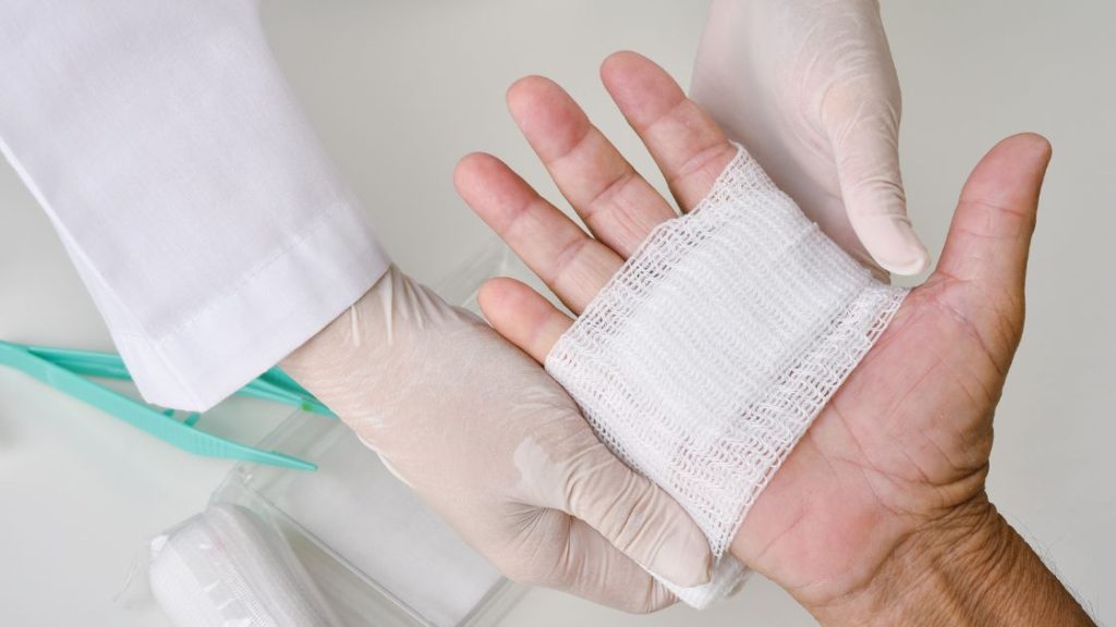 What to do if you get mouse bite
